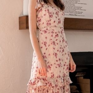 Lulus Terrace Views Taupe Floral Print Tiered Midi